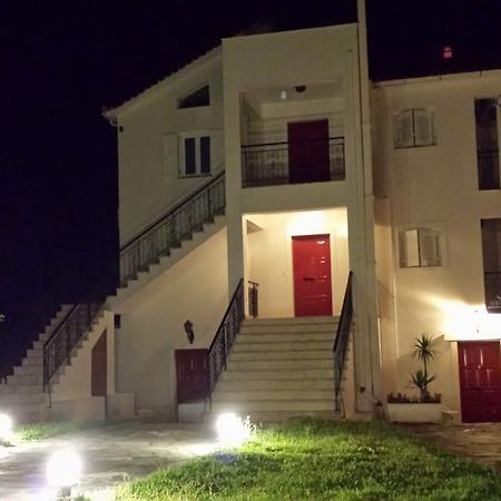Eva Apartments Svoronata Exterior foto