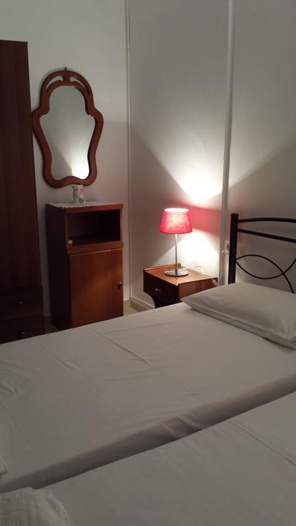 Eva Apartments Svoronata Zimmer foto